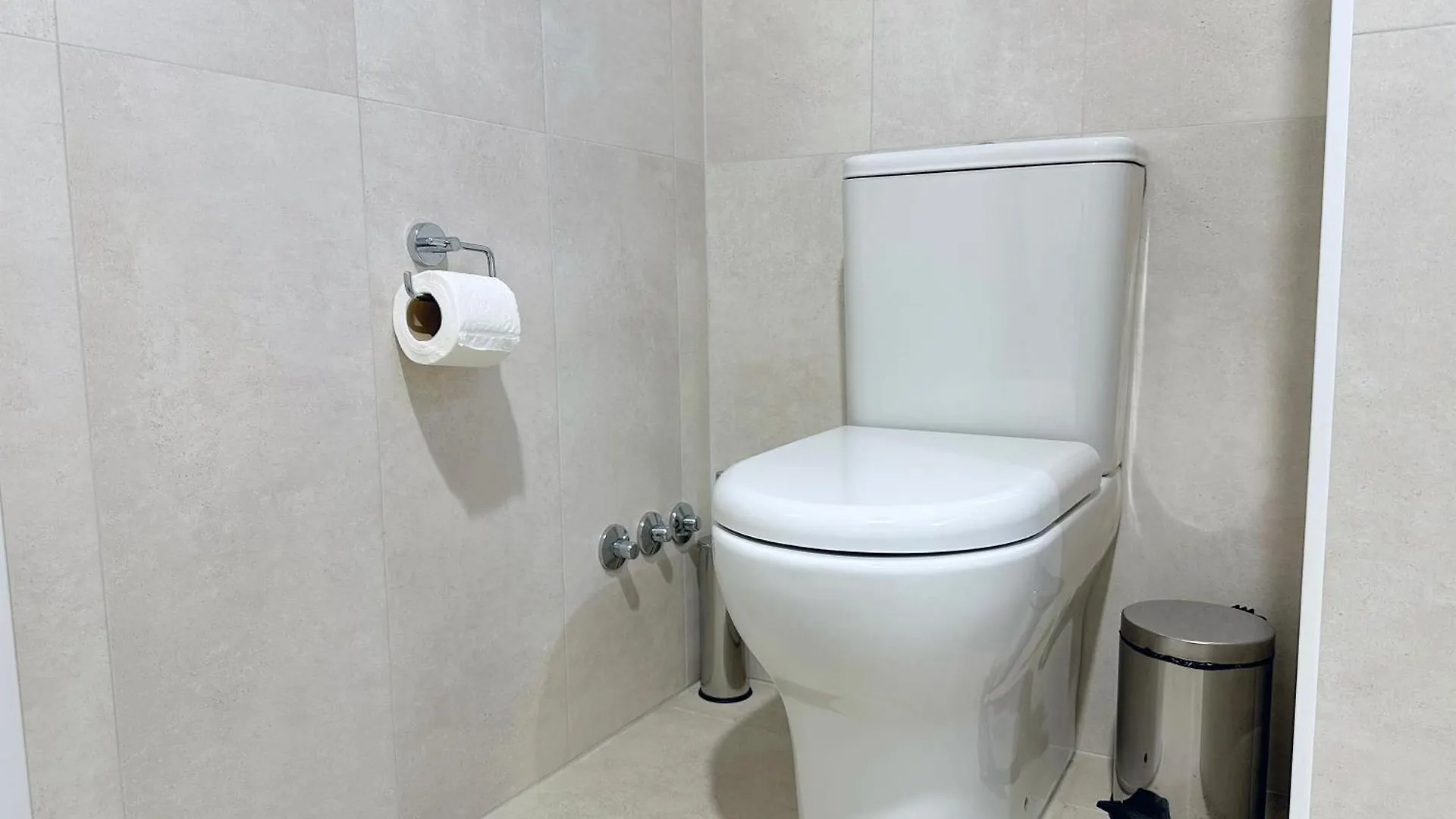 Business Studio Near Grand Bellagio Casino Batumi 0*,