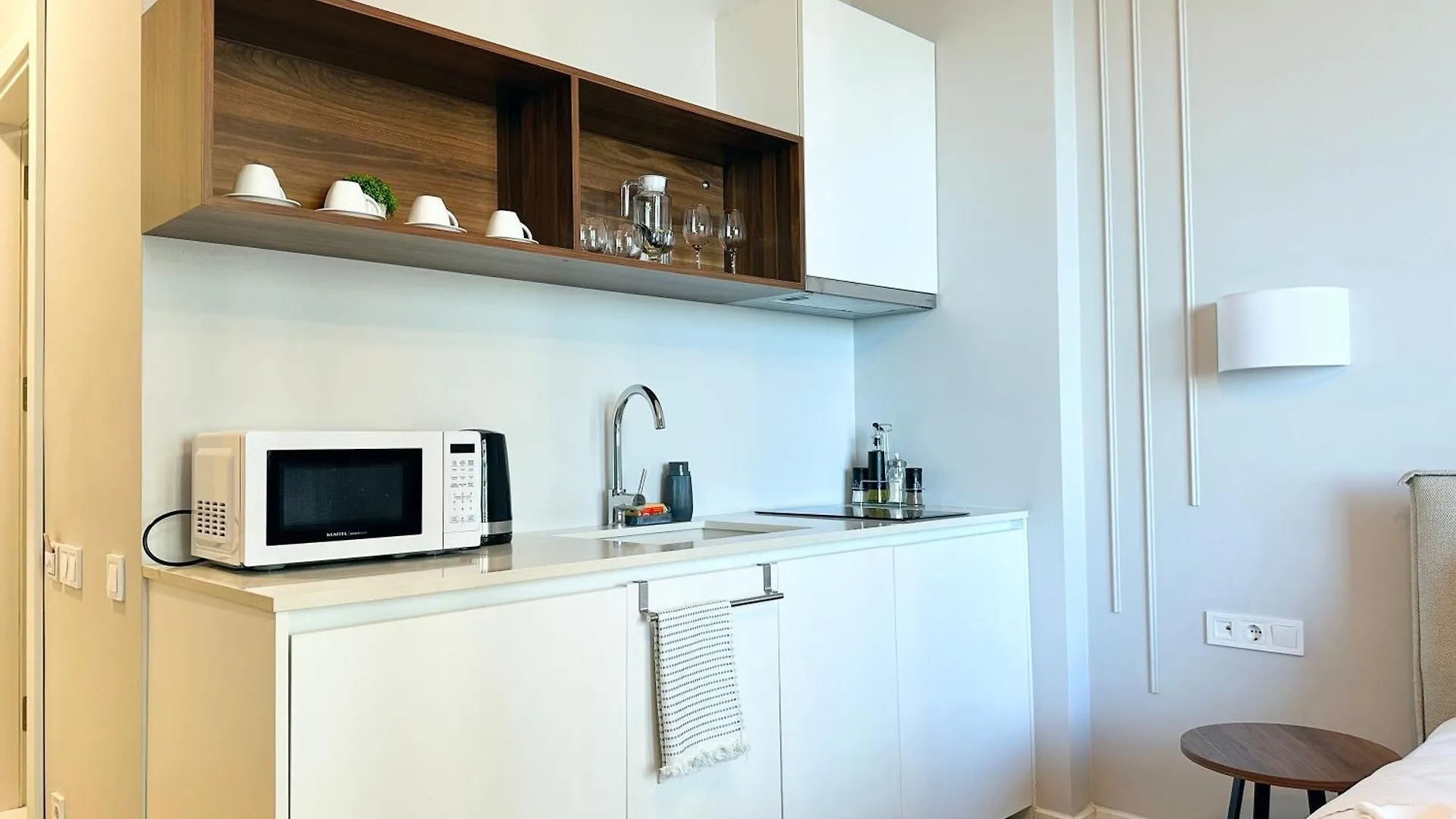Business Studio Near Grand Bellagio Casino Batumi Georgia